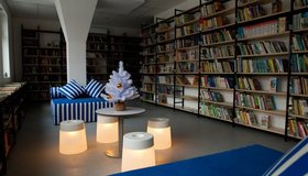 Современная библиотека-гостиная в Марьино