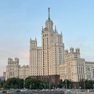 Высотка на Котельнической. Панорама центра и ароматный чай