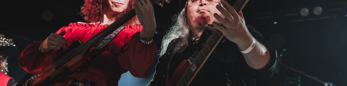 18.09 Канцлер Ги & Bregan D'Ert в Glastonberry