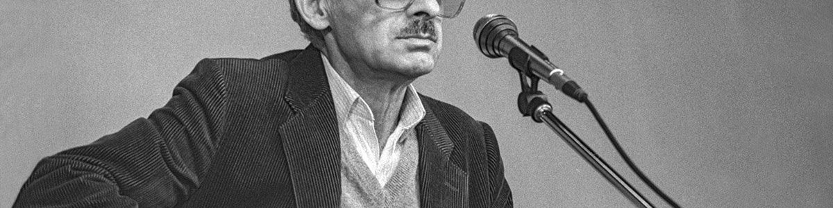 Булат Окуджава. «Часовые любви»