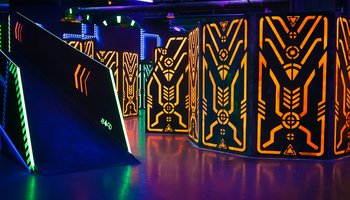Q-zar в Maza Park