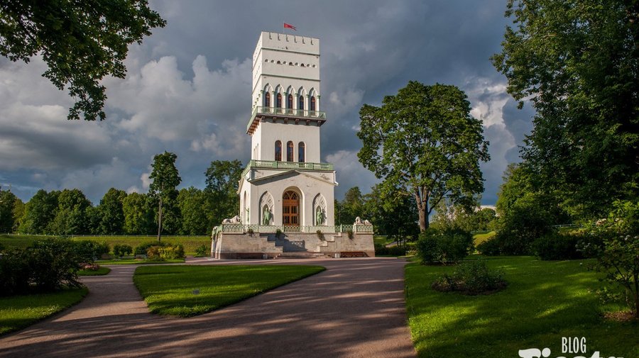 Белая башня