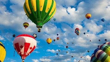 Где полетать на воздушном шаре в Петербурге