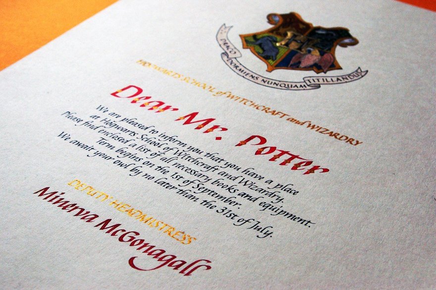 Выставка «12 дюймов пергамента к четвергу: „Гарри Поттер в буквах и буквицах“» 