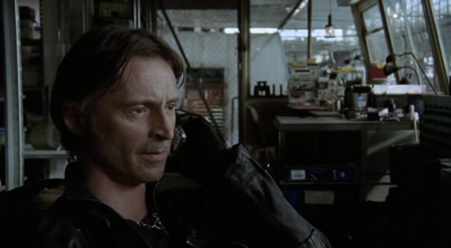 Последний враг карлайл. Последний враг 2. Benedict cumberbatch the last enemy. Последний враг(мини–сериал 2008). Последний враг 2.