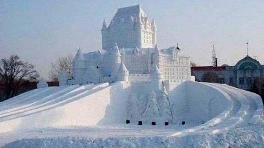 Топ-6 снежных городков в Петербурге
