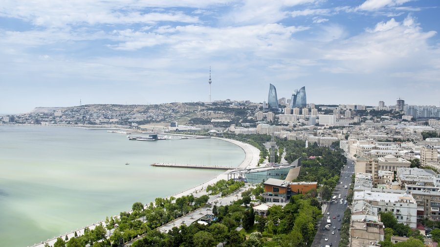 Из Петербурга в Баку можно слетать за 29 евро