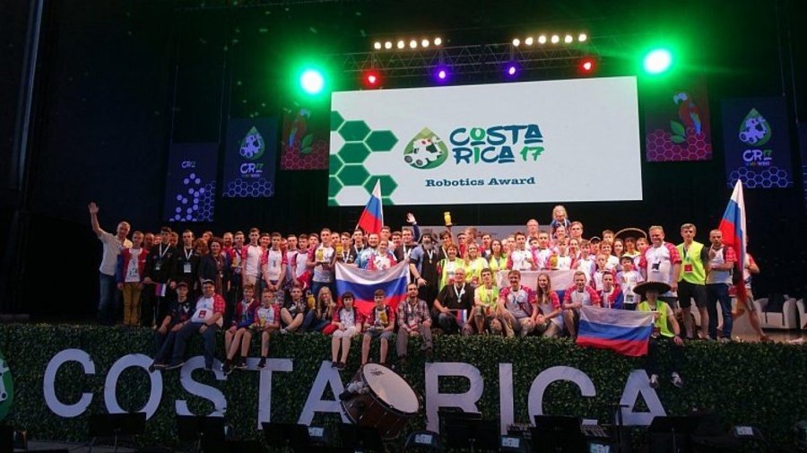 Сборная России заняла первое место на Всемирной олимпиаде роботов
