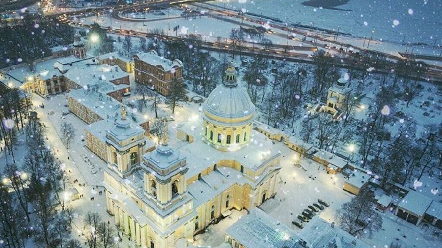 Главный синоптик Петербурга пообещал снежную зиму