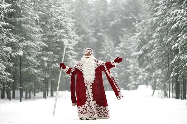 Завтра москвичи смогут поздравить с Днем рождения российского Деда Мороза