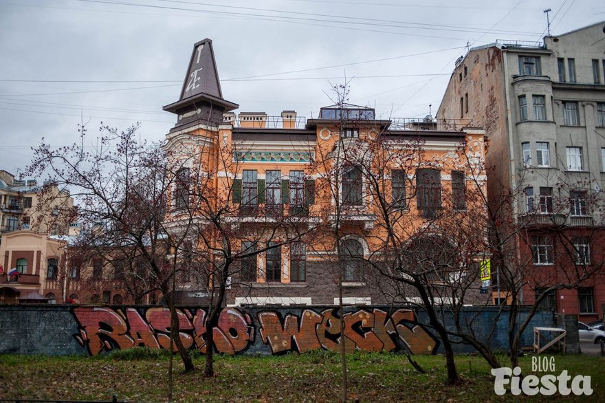 что посмотреть в петроградском районе