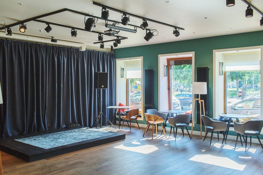 «Книги и кофе»