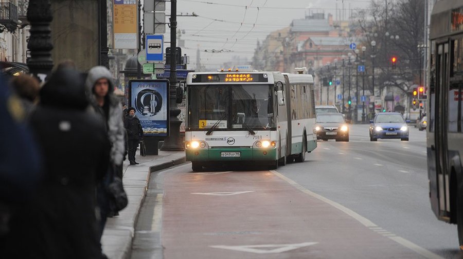700 городских автобусов будут раздавать бесплатный Wi-Fi