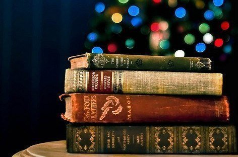 5. Предновогодняя выставка-ярмарка необыкновенных книг