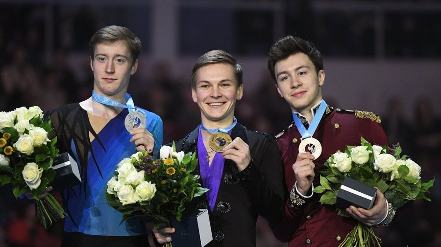22-летний петербуржец Михаил Коляда стал чемпионом России по фигурному катанию