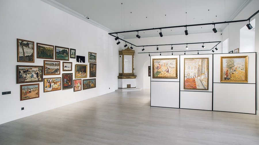 Arts Square Gallery