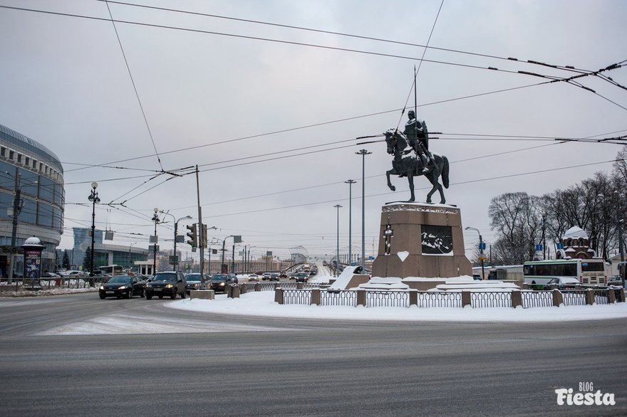 площадь александра невского достопримечательности рядом