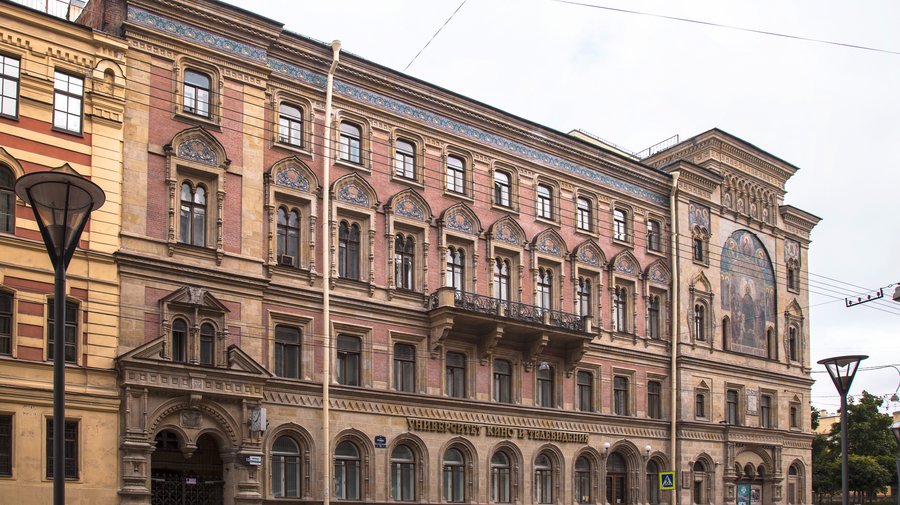 Пять храмов Петербурга, сменивших имидж