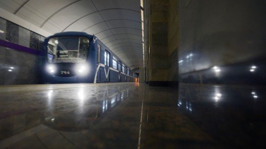 Ночное метро в Петербурге будет работать только по выходным