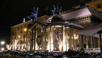 Ресторан со стеклянными стенами Kappeli: богемный отдых