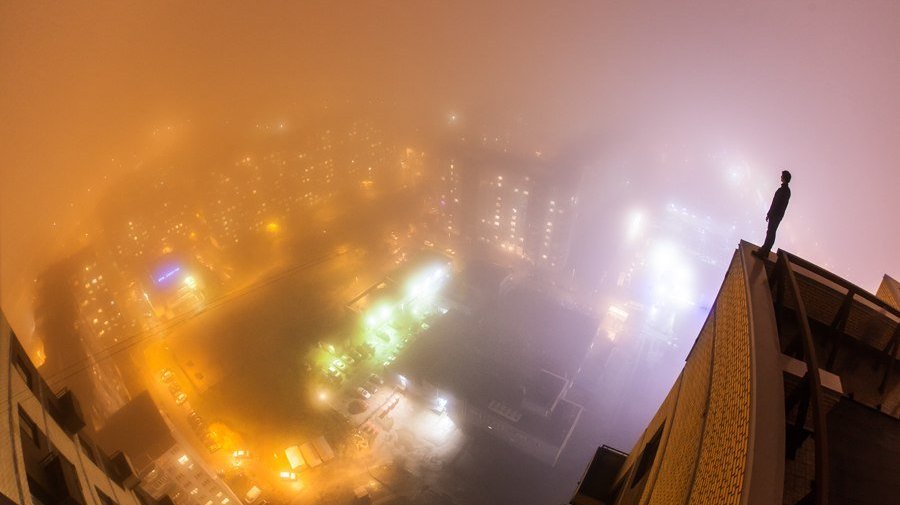 На Петербург надвигается сильный туман