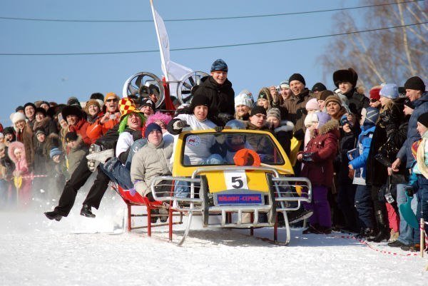 Праздник зимы «СаниDay»