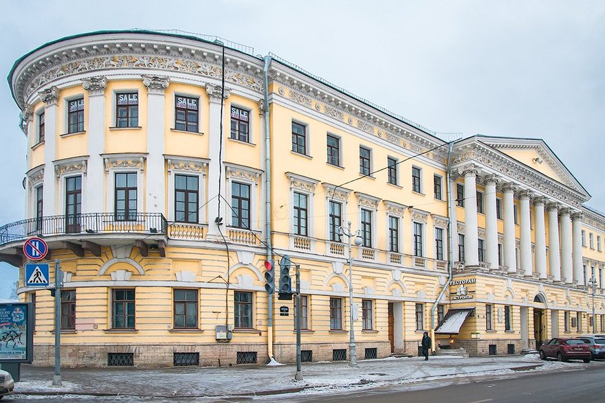 Дом Адамини