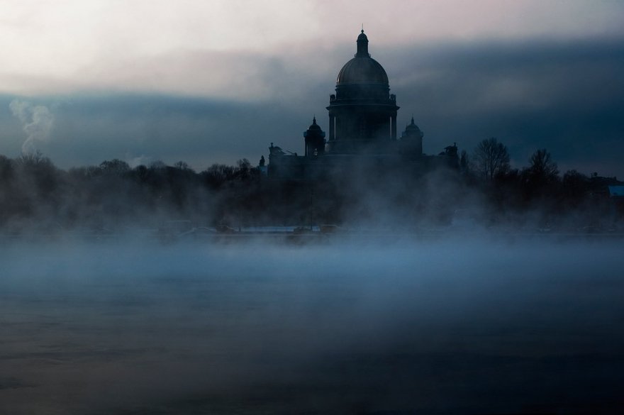 Реферат: Легенды и мифы Петербурга