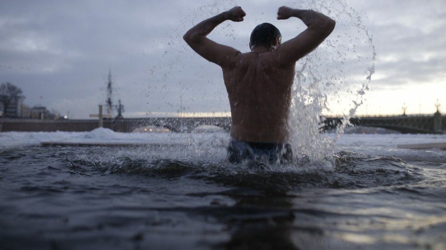 В Петербурге отмечают Крещение