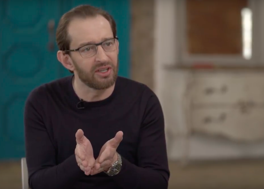 Константин Хабенский дал интервью Юрию Дудю