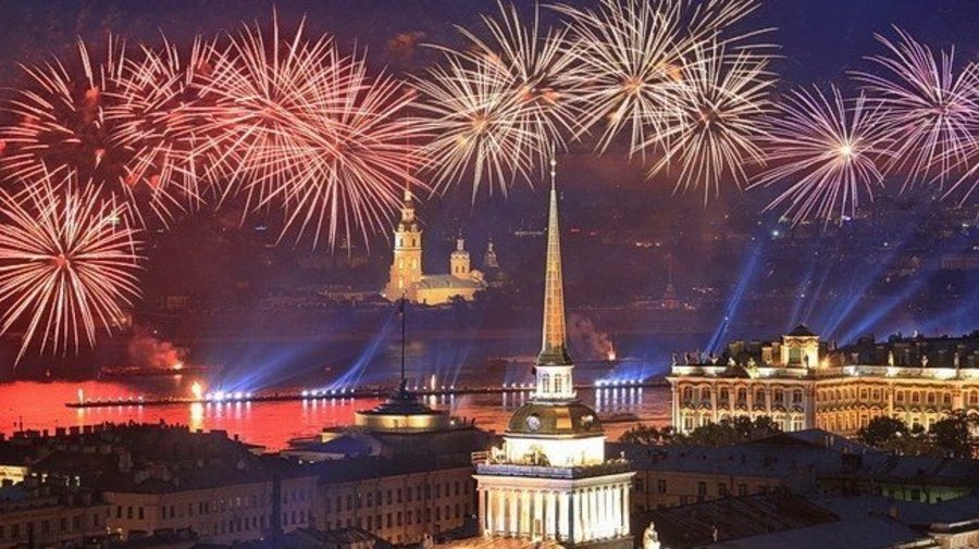 В День снятия блокады в Петербурге дадут сразу четыре салюта