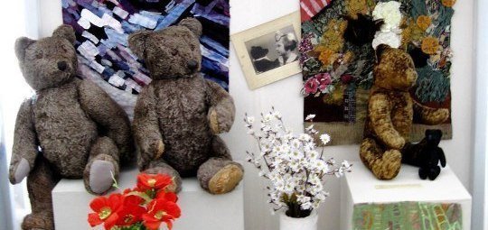 Выставка «Спасшие жизнь. Игрушки блокадного детства»