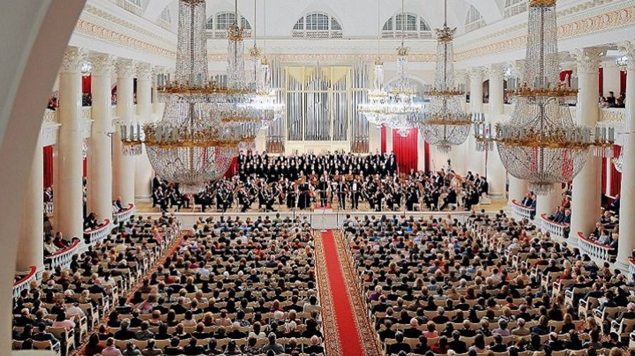 Билеты в Петербургскую филармонию распродают со скидкой 50 %