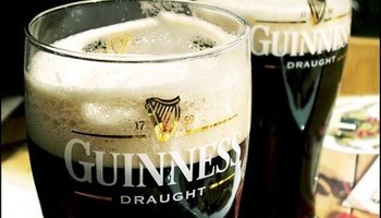 Hemingway's Bar: привокзальная романтика