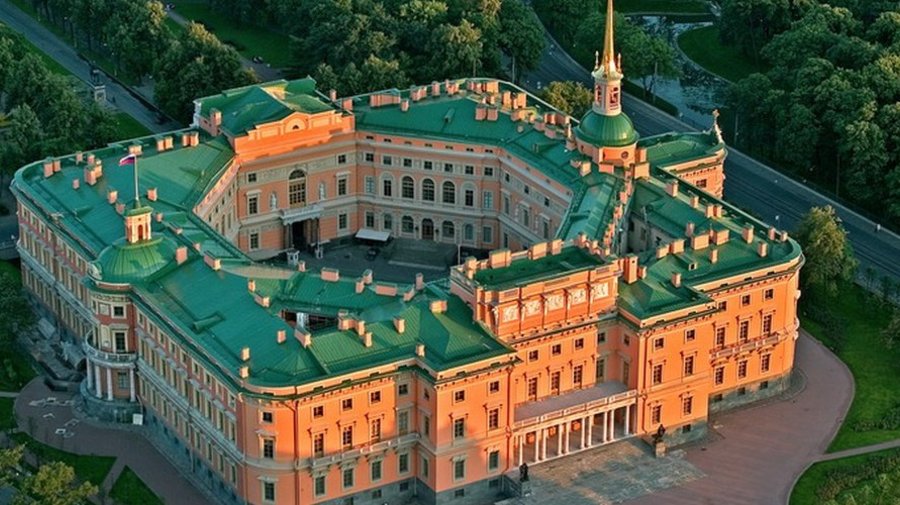 Лекции в Русском музее
