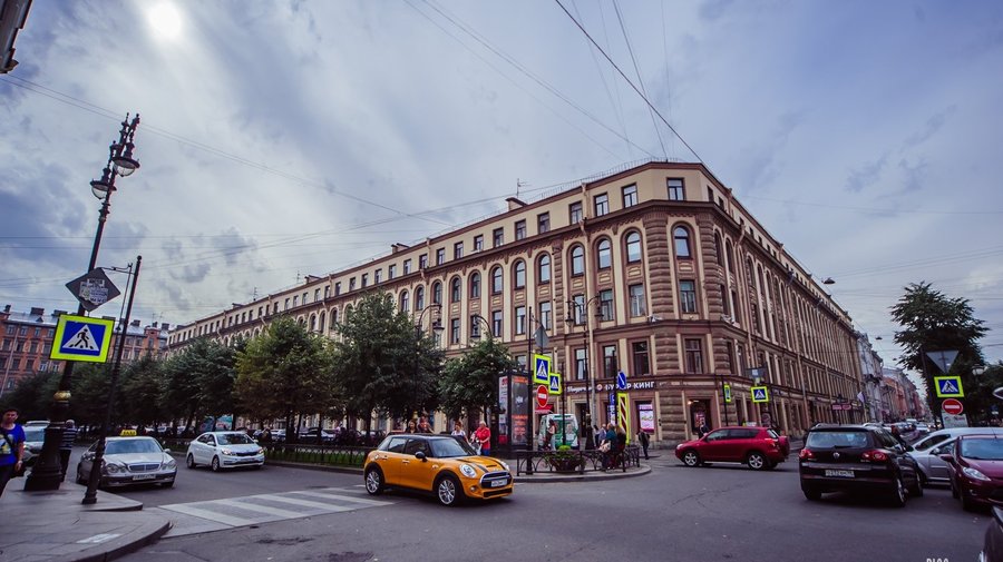 Доходный дом купца Елисеева
