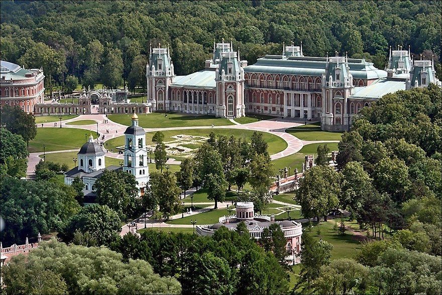 Теперь билет в «Царицыно» можно купить около метро