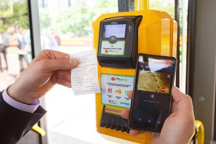 Nfc терминалы оплаты. Терминалы будущего. Терминал бесконтактной оплаты. Проезд в общественном транспорте. NFC оплата в автобусах.