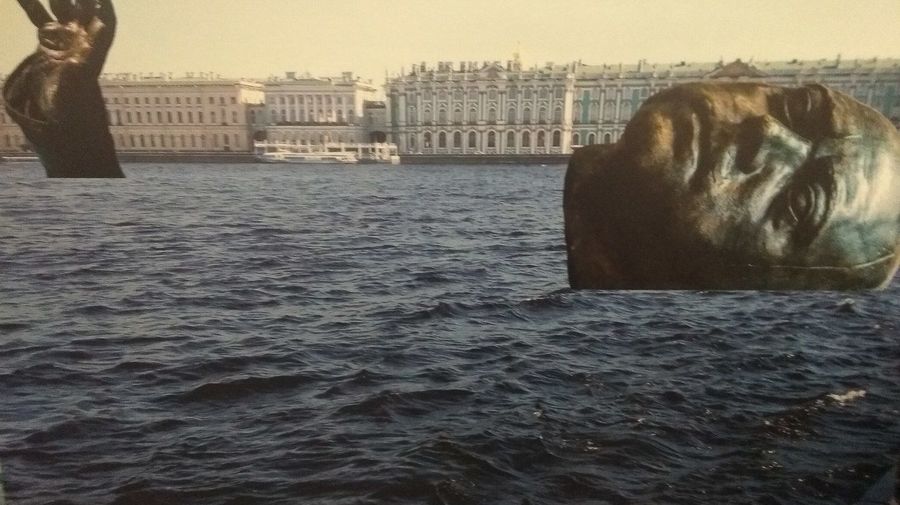 Архитекторы предлагают установить в Неве гигантскую инсталляцию, изображающую Петра I