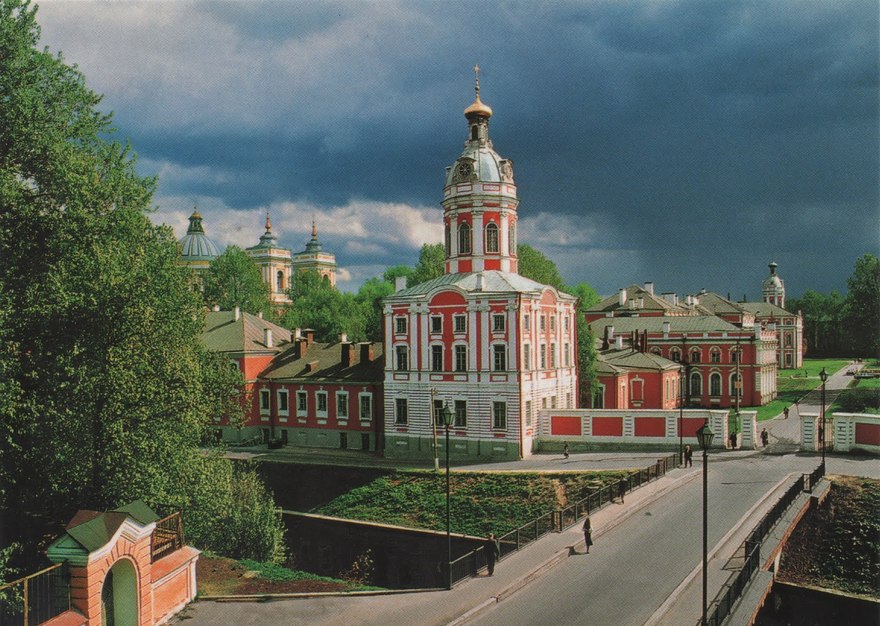 Александро-Невская Лавра