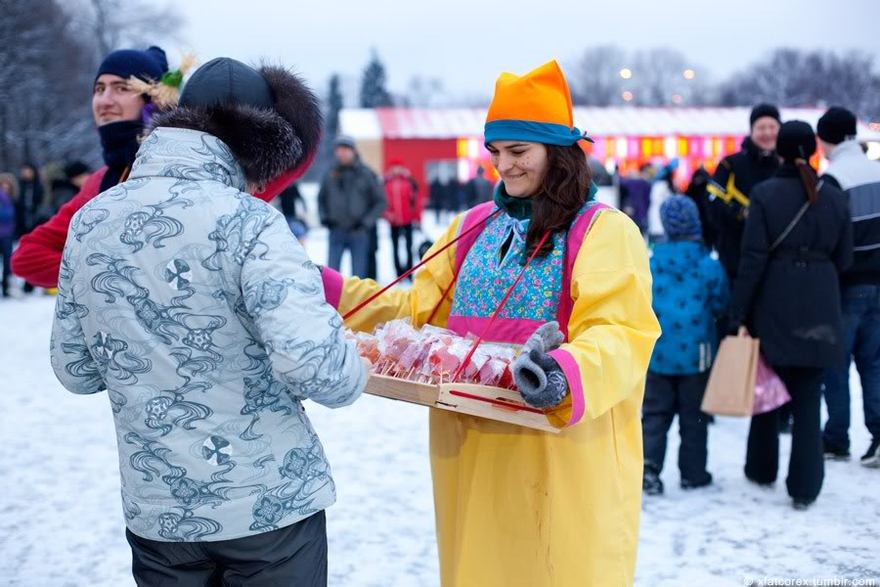 Празднования на Крымской набереженой