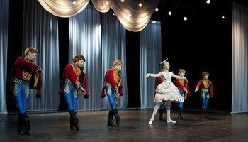 Пять хороших окраинных театров Петербурга