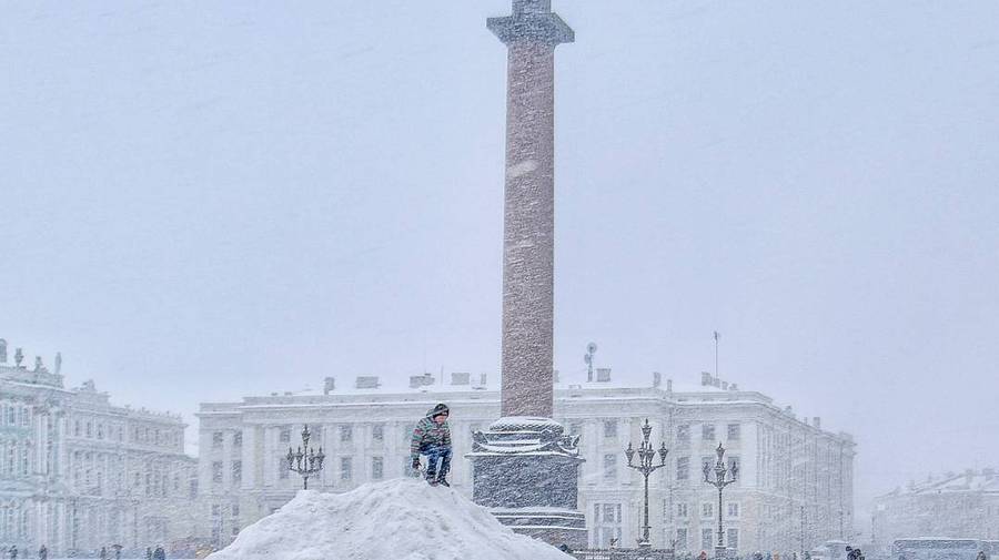 Ещё большие сугробы и морозы: в Гидрометцентре рассказали о погоде в феврале и марте
