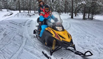 Где в Петербурге взять напрокат снегоход, сноубайк или снежный самокат