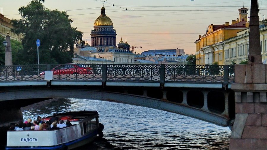Мост в Петербурге признан самым романтическим местом для поцелуев на 14 февраля