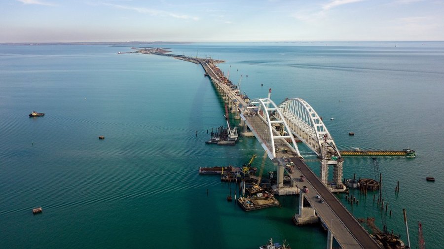 Стало известно, когда по Крымскому мосту пройдут первые поезда 