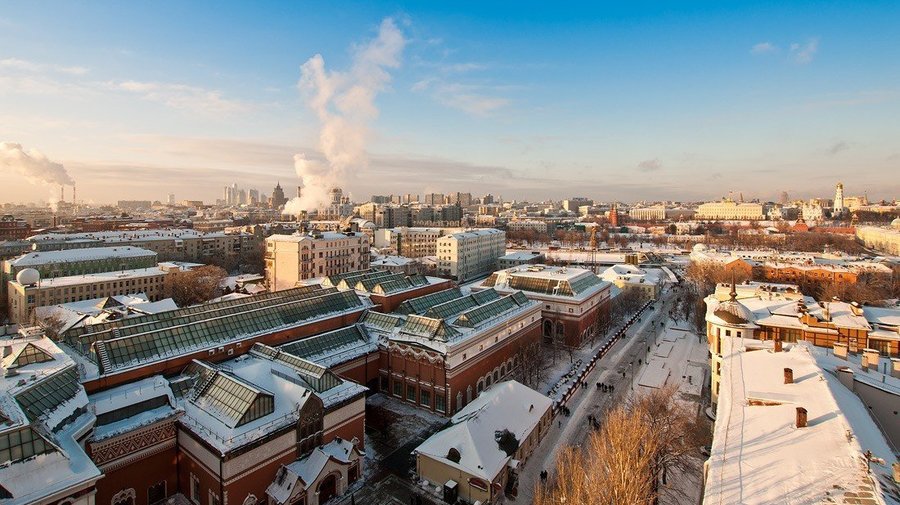 Лаврушенский переулок