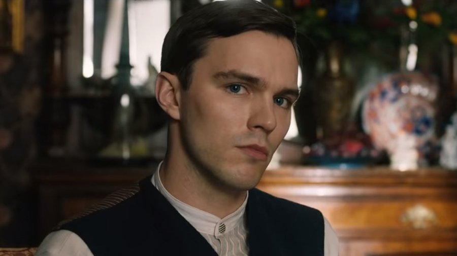 В Сети появился трейлер фильма «Толкин» о создателе «Властелина колец»