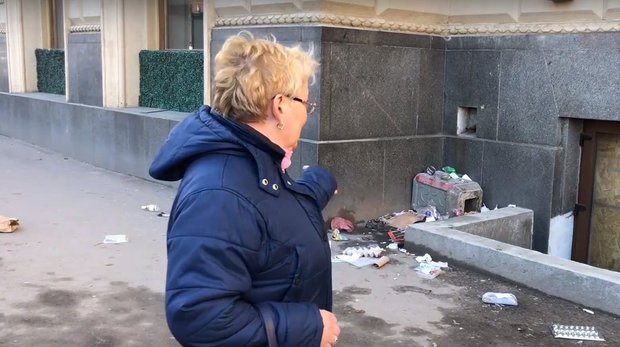 «Это коммунальная катастрофа»: активисты сняли видео о плохой уборке Петербурга