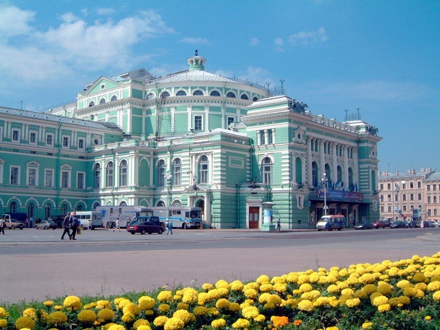 Северную столицу признали городом с лучшими театрами